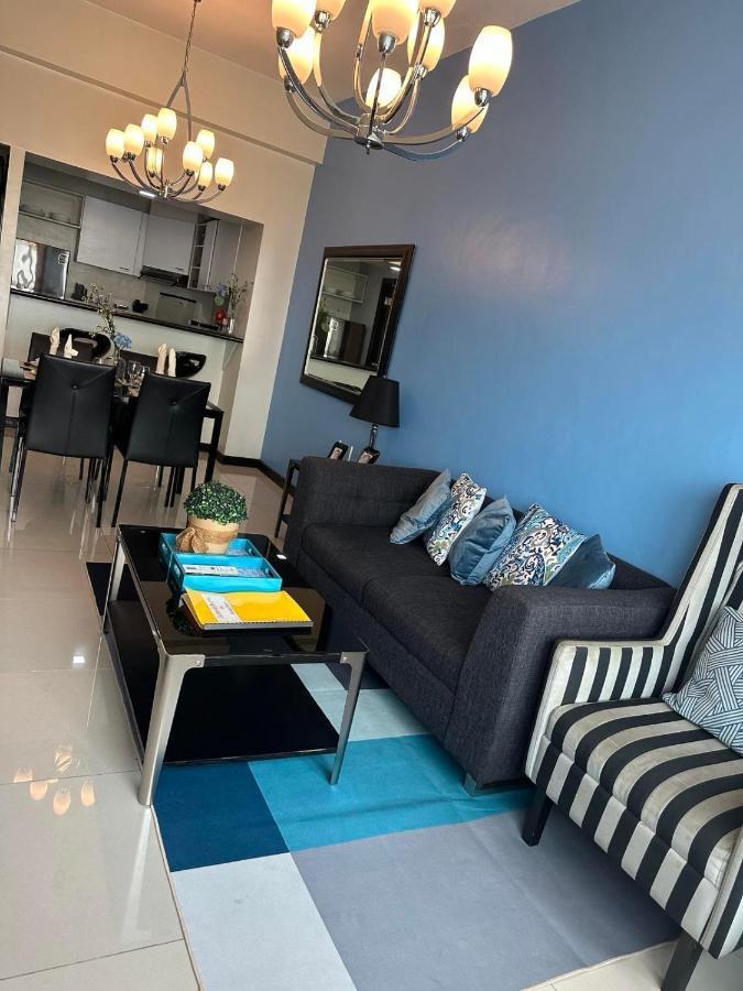 Suites De Marina Manila With Netflix Exterior photo